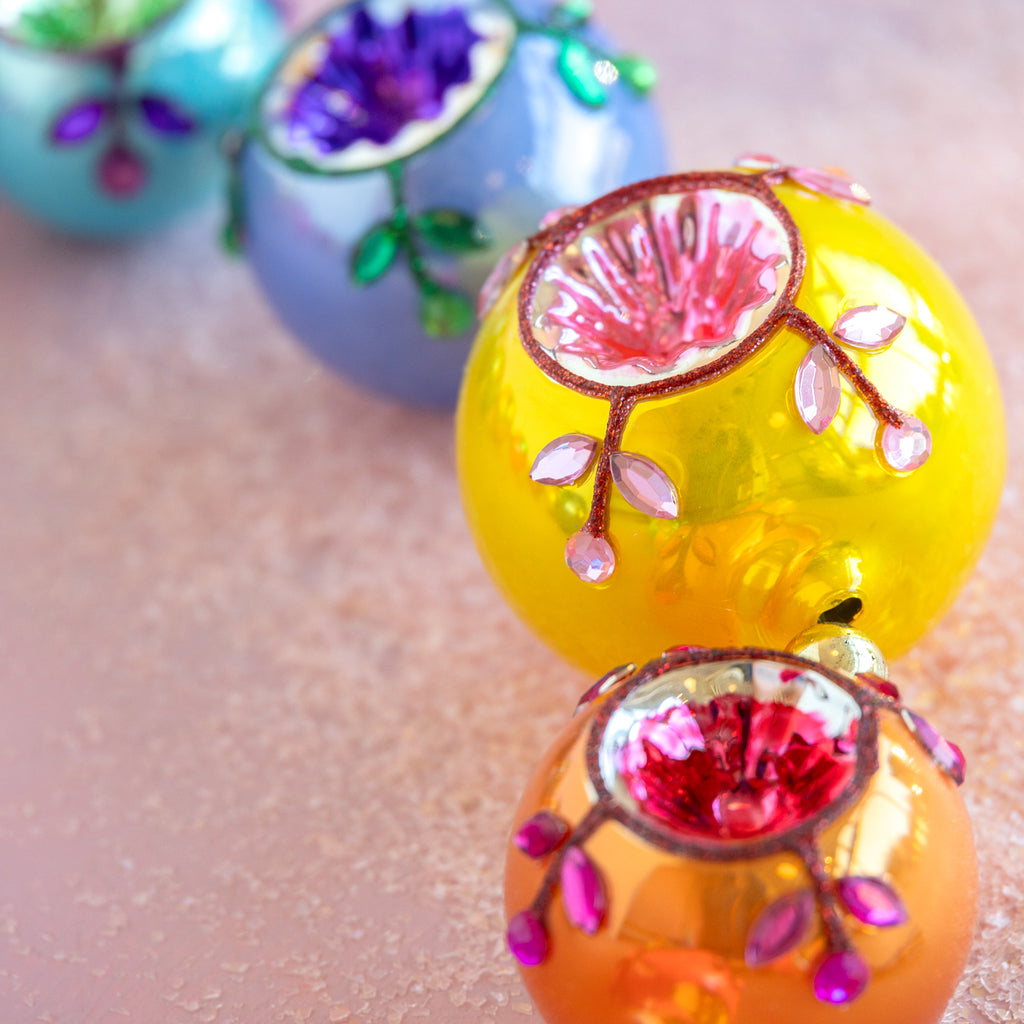 Jeweled Reflector Garland