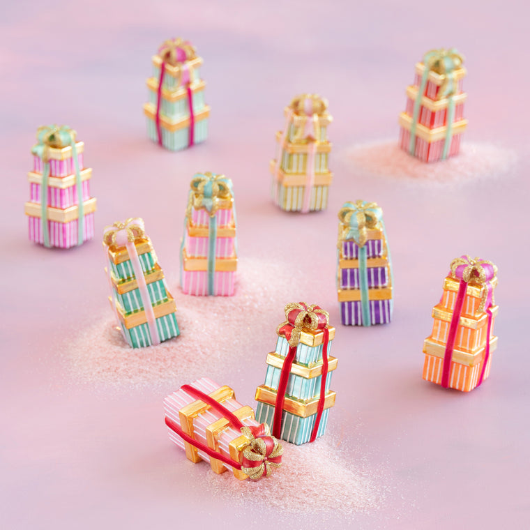 Gift Box Ornament Set