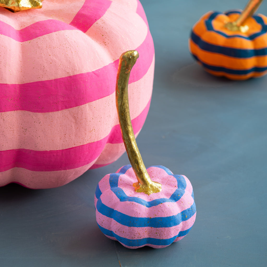 Parade of Pigment Pumpkin, Small