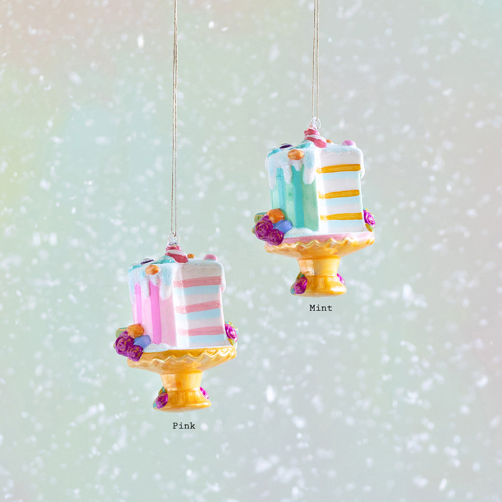 Macaroon Cake Ornament