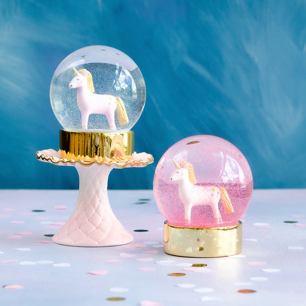 Sparkling Unicorn Water Globe
