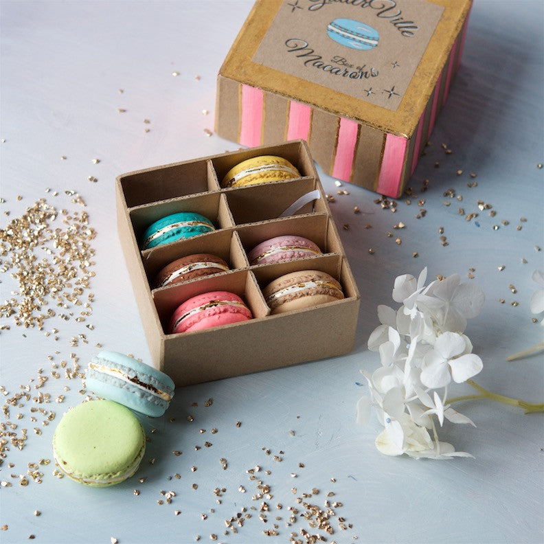 Macaron Orn