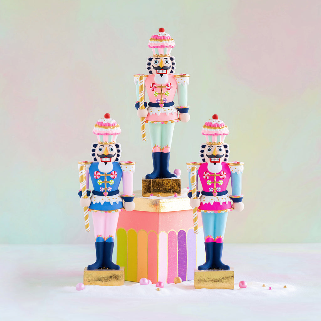 Rainbow Colonel Cupcake Tabletop